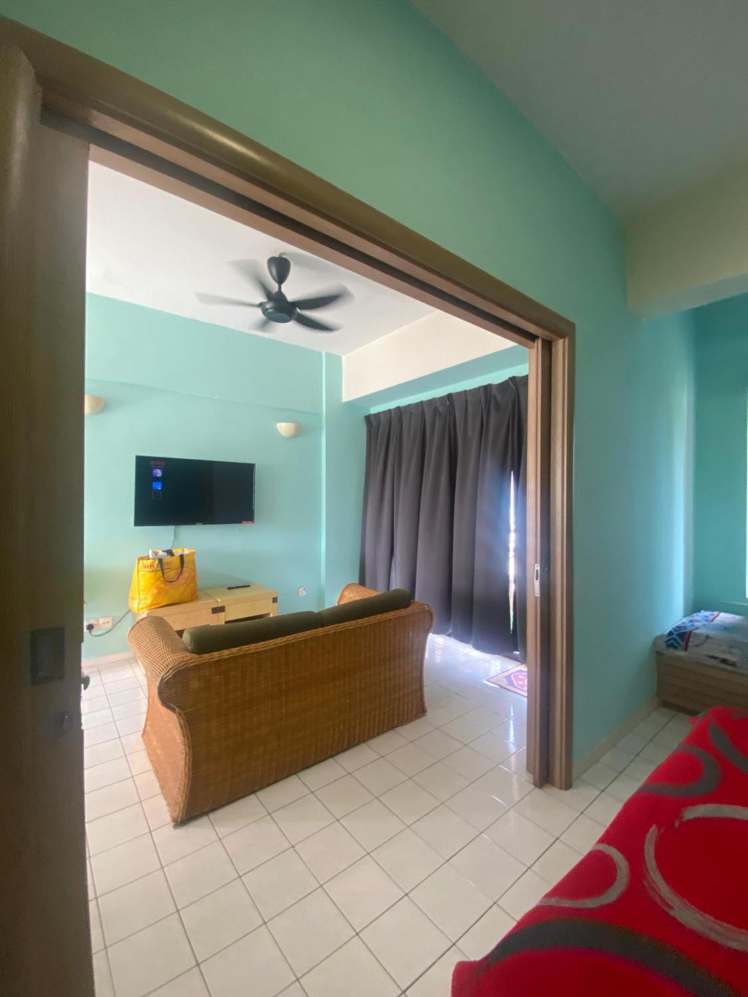 Adel Corus Paradise Lagoon Apartment Port Dickson Esterno foto