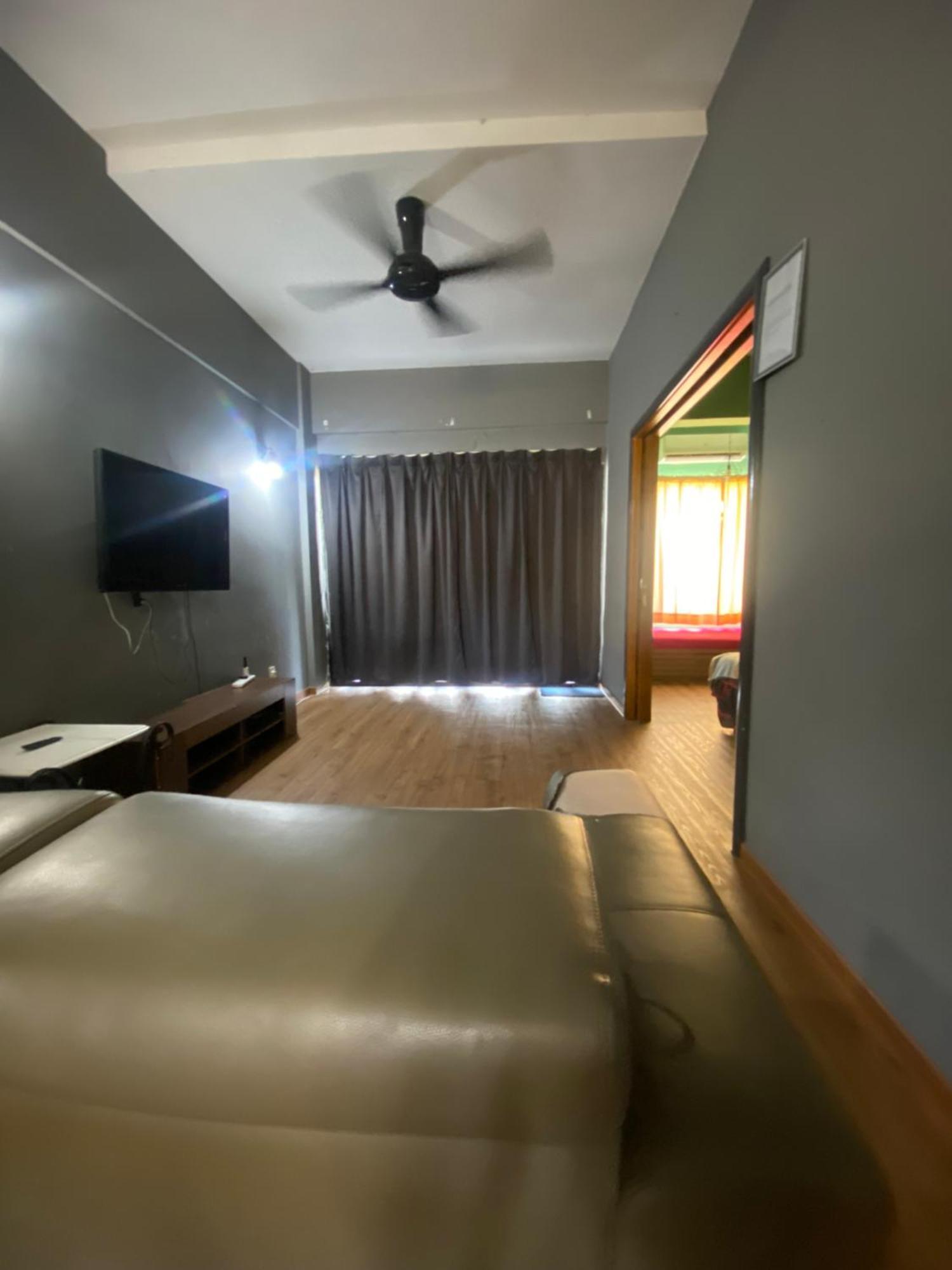 Adel Corus Paradise Lagoon Apartment Port Dickson Esterno foto